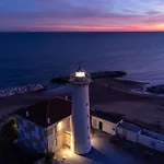 Near The Sea-beahost Daire