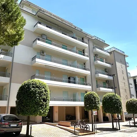 Near The Sea-beahost 비비오네